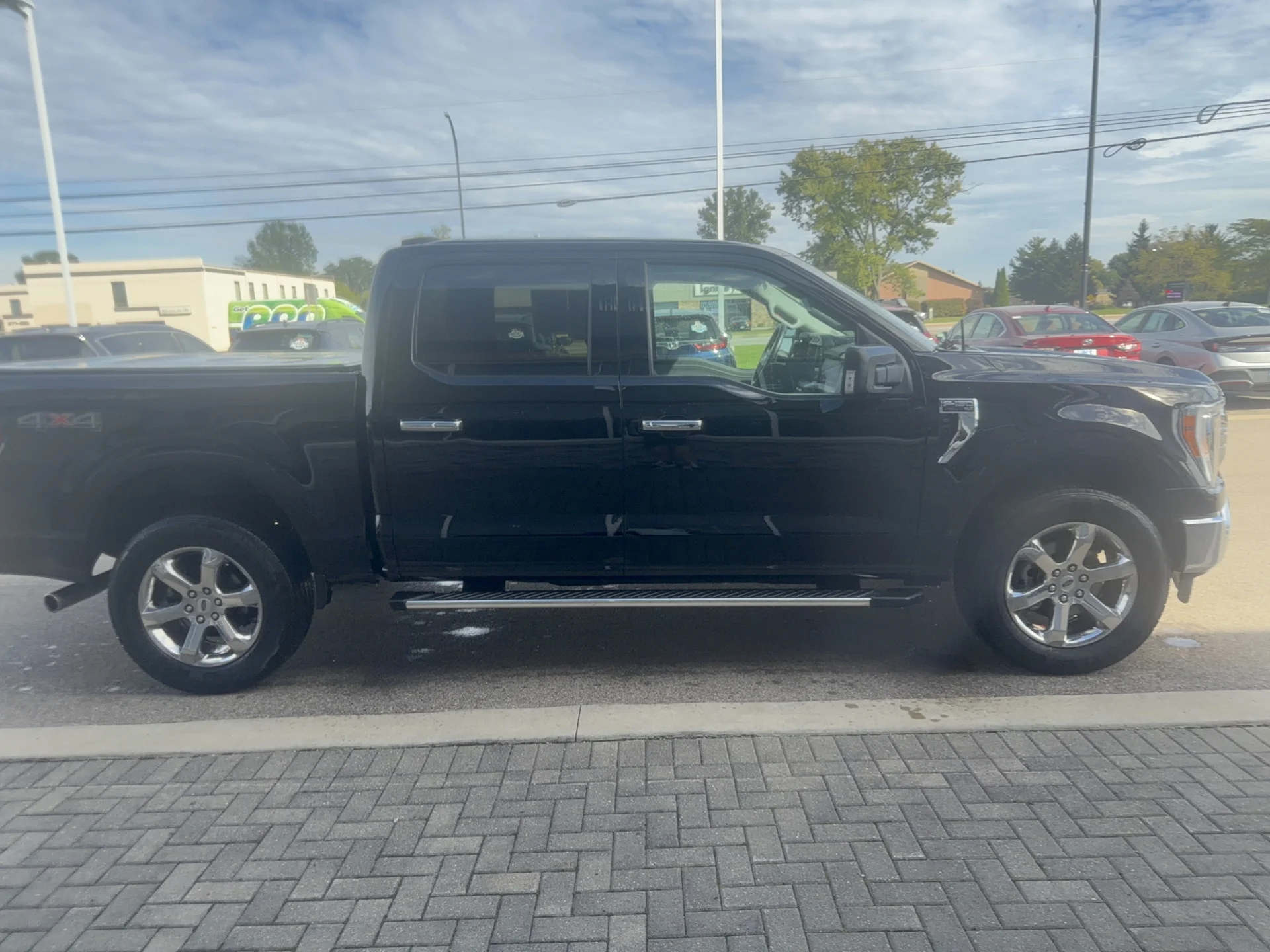 Used 2023 Agate Black Ford XLT image 3