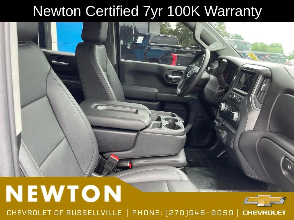 Certified Used 2024 Onyx Black GMC Pro image 7