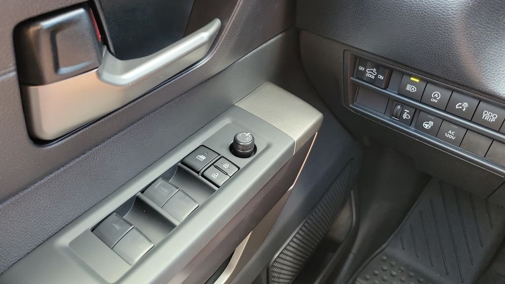 2026 Toyota Tundra SR5 - Photo 19