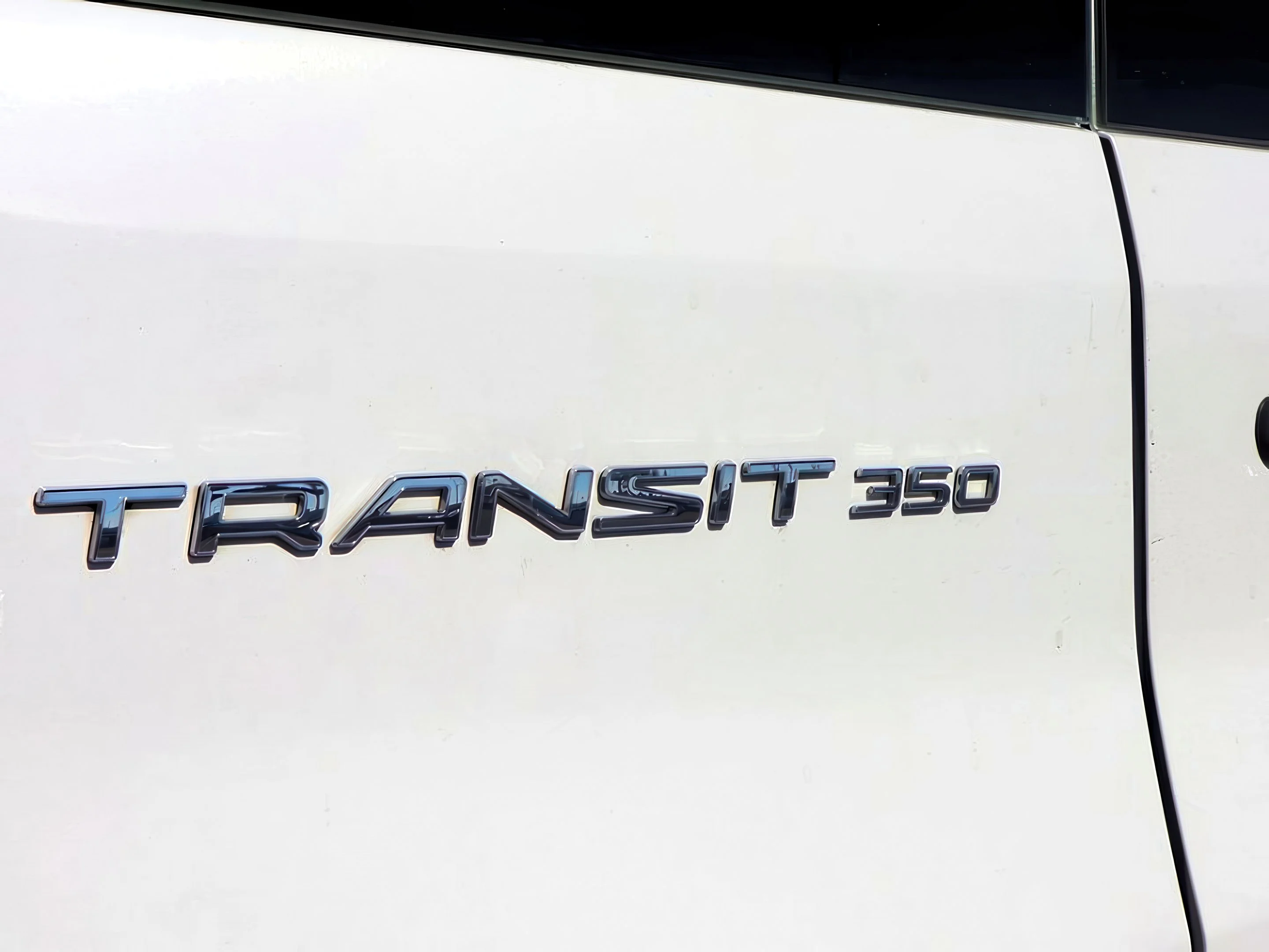 2021 Ford Transit Passenger Van XLT - Photo 29