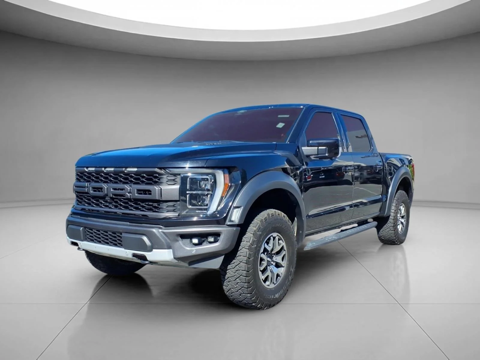 Used 2022 Agate Black Metallic Ford Raptor image 1