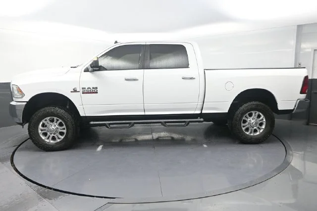 Used 2016 White Ram SLT image 4