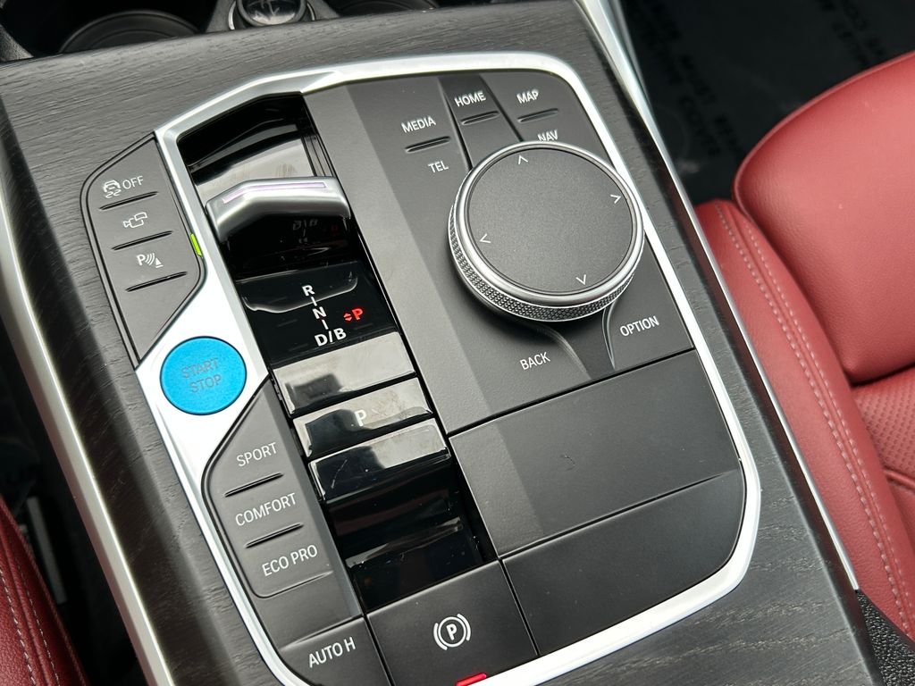 Certified Used 2023 Alpine White BMW eDrive35 image 28