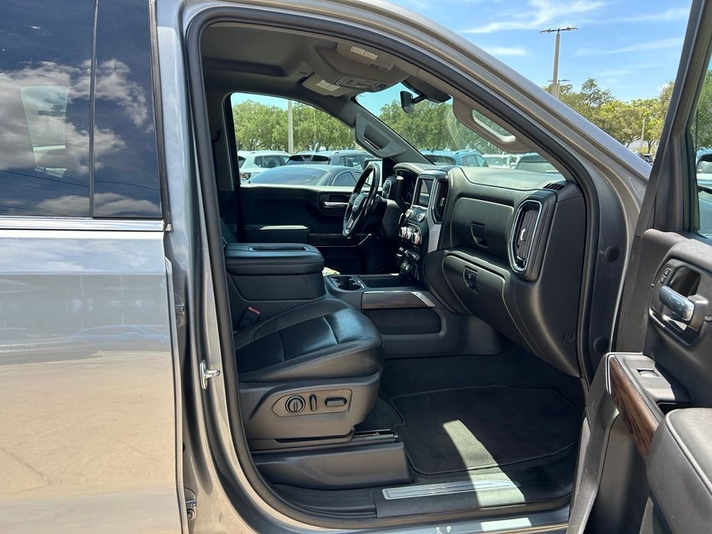 Used 2021 Gray GMC SLT image 34
