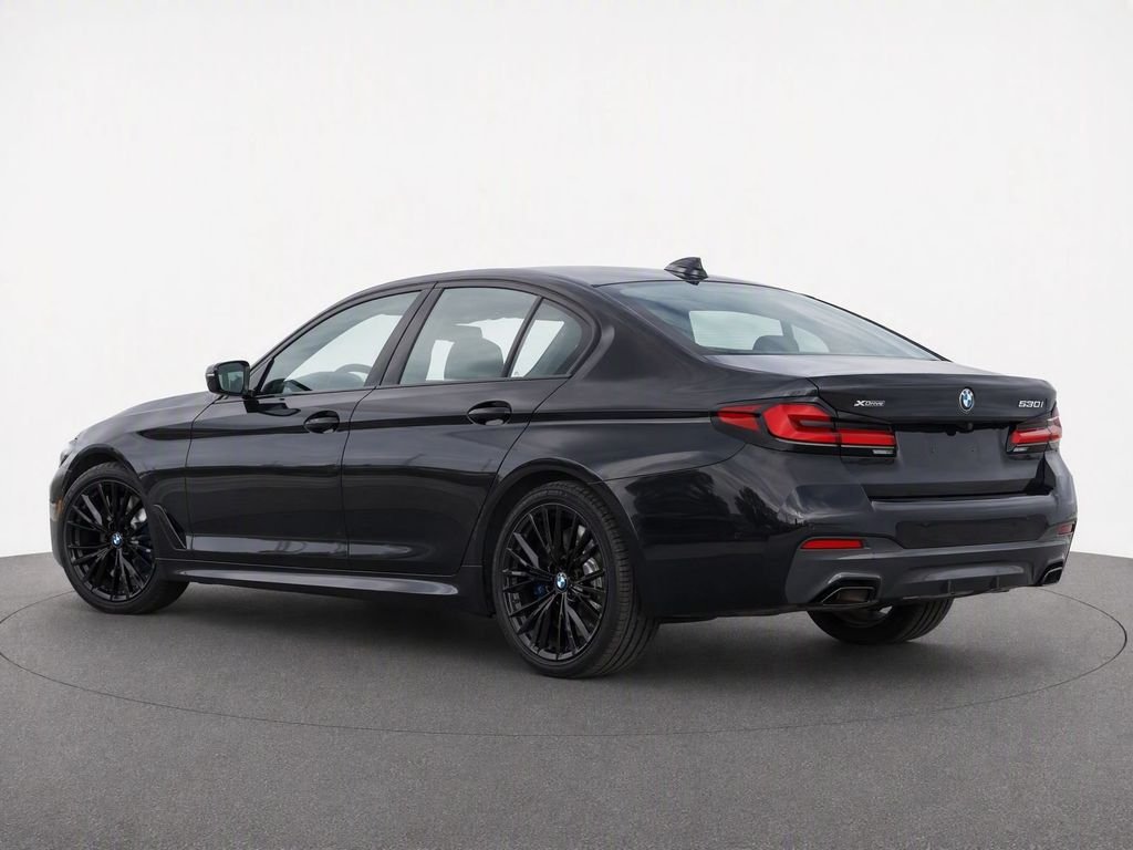 Certified Used 2023 Carbon Black Metallic BMW 530i xDrive image 4