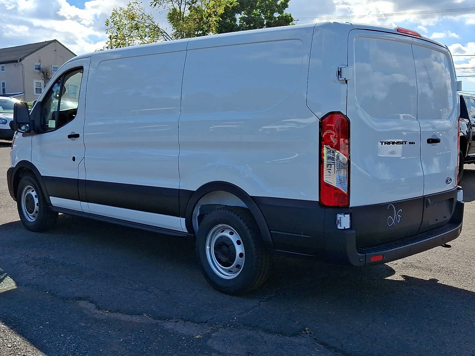 New 2026 Oxford White Ford Cargo Van image 4