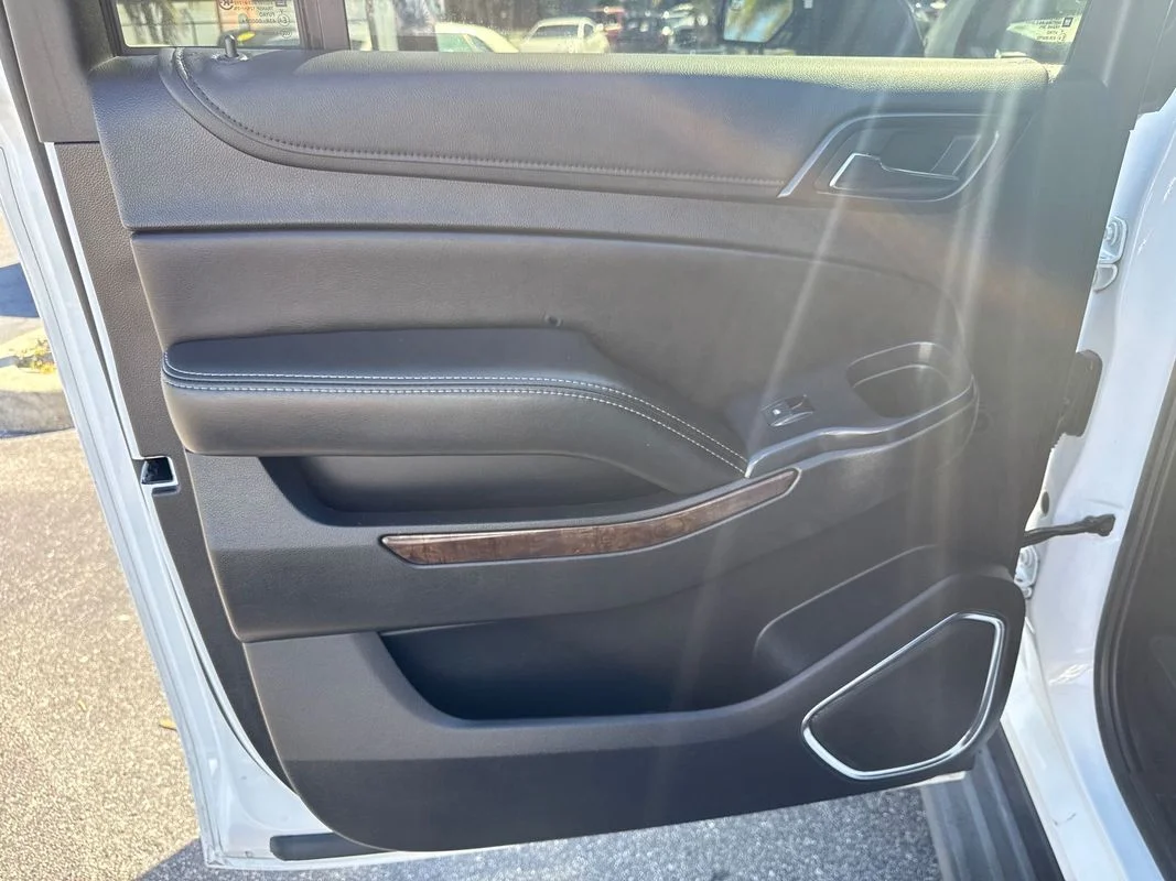 Used 2018  Chevrolet LS image 12