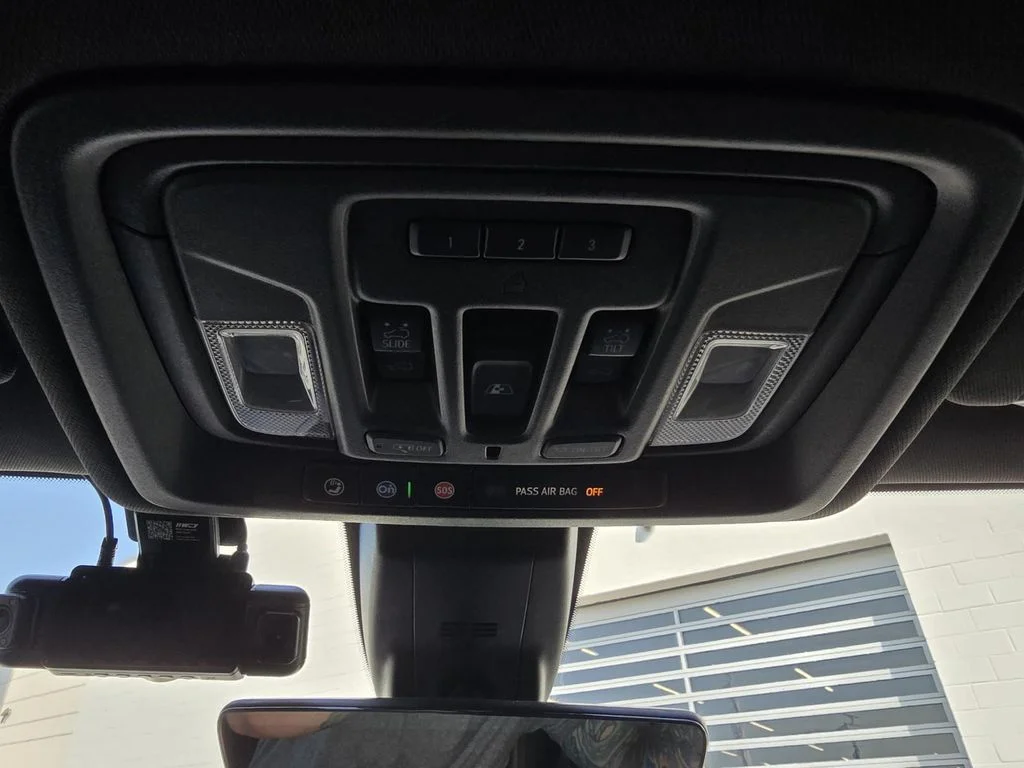 Used 2021 SUMMIT WHITE GMC AT4 image 19