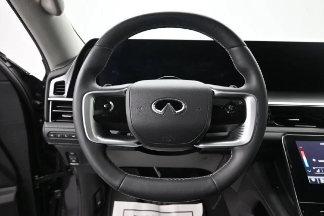 Used 2025 Anthracite Gray INFINITI LUXE image 14