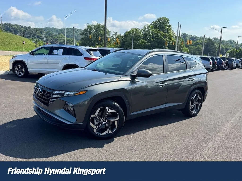 Used 2022 Gray Hyundai SEL image 1