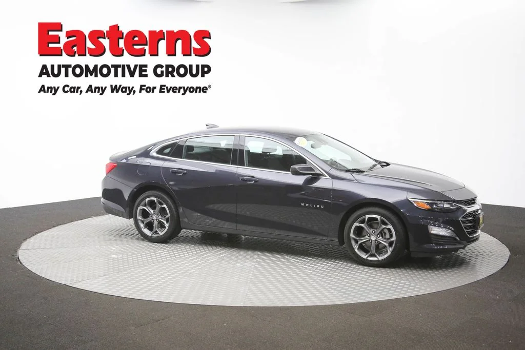 Used 2023 Gray Chevrolet LT image 42