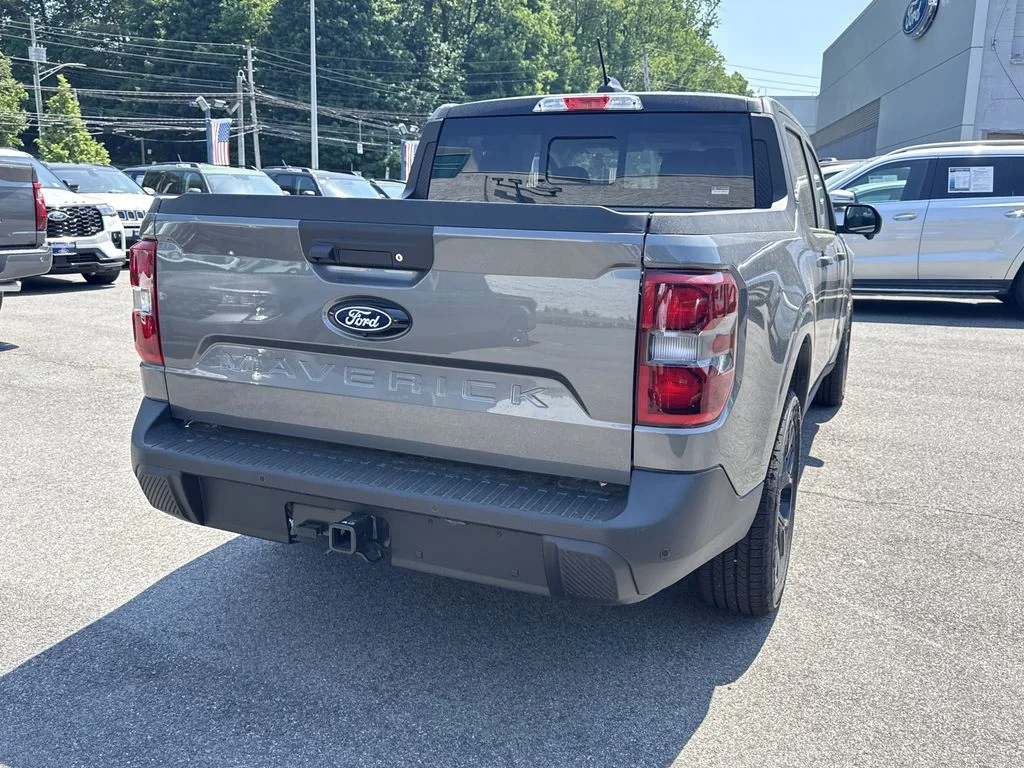 New 2026 Gray Ford Lariat image 4