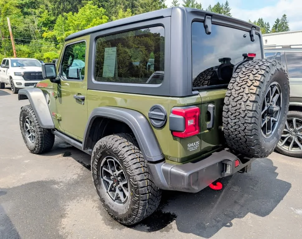 Used 2024 Sarge Green Clearcoat Jeep Rubicon image 2