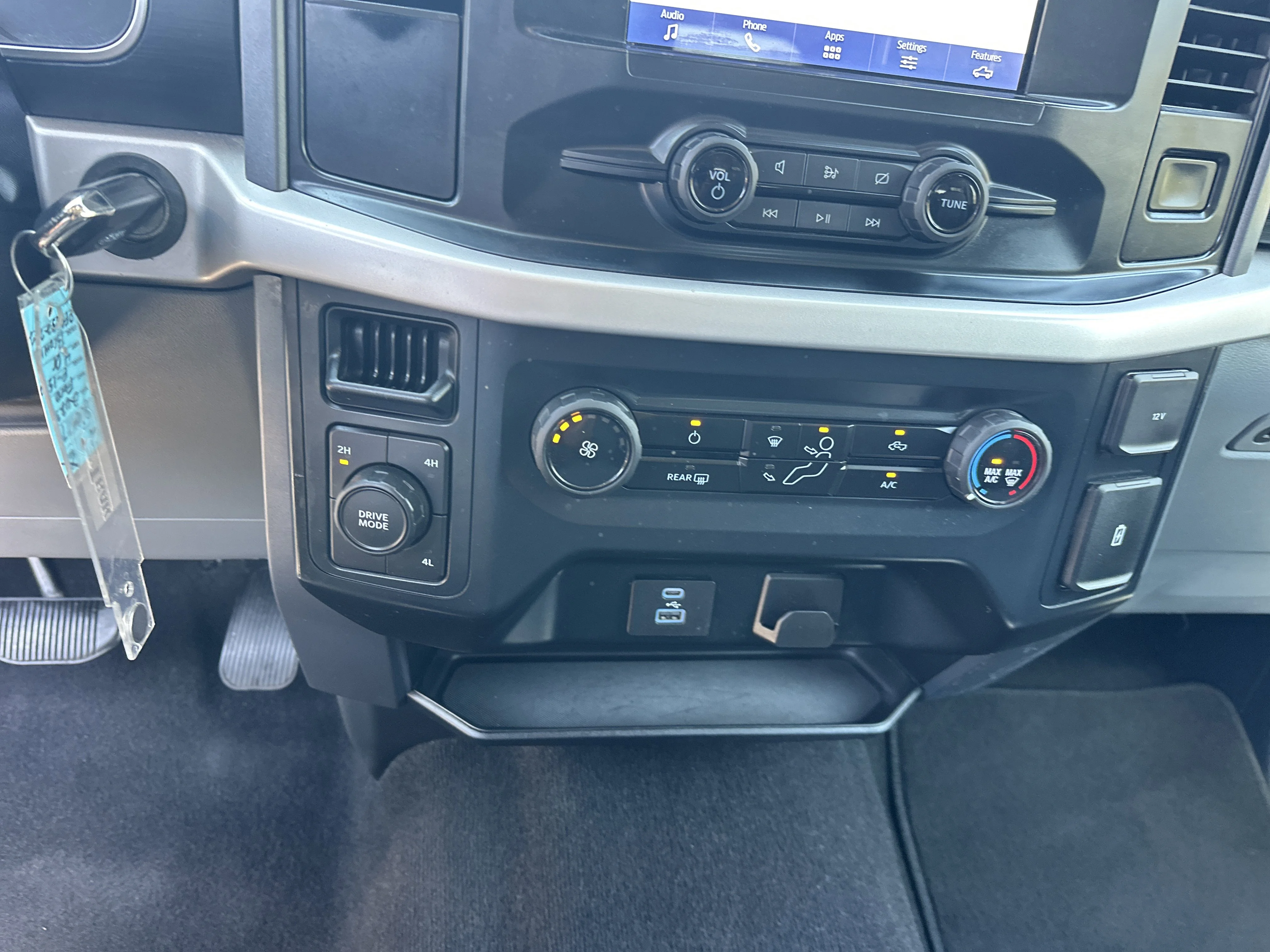 2023 Ford F-150 XLT - Photo 31