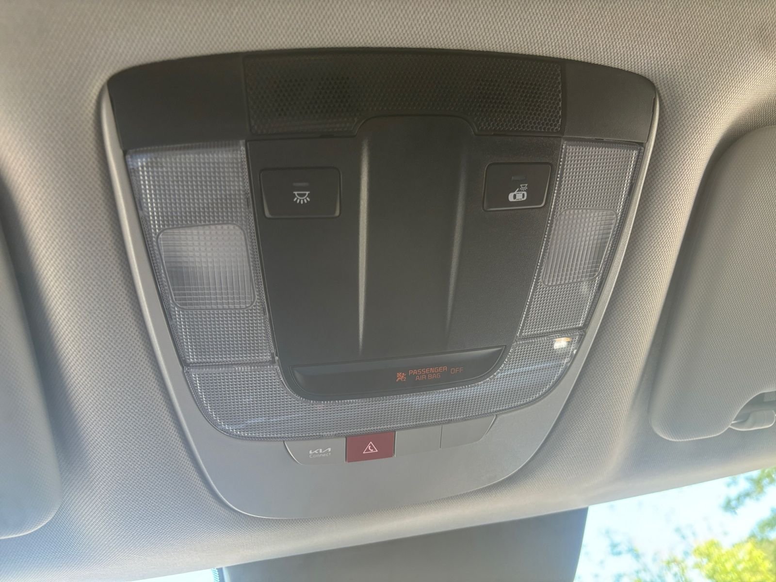 New 2026 Glacial White Pearl Kia LX image 29