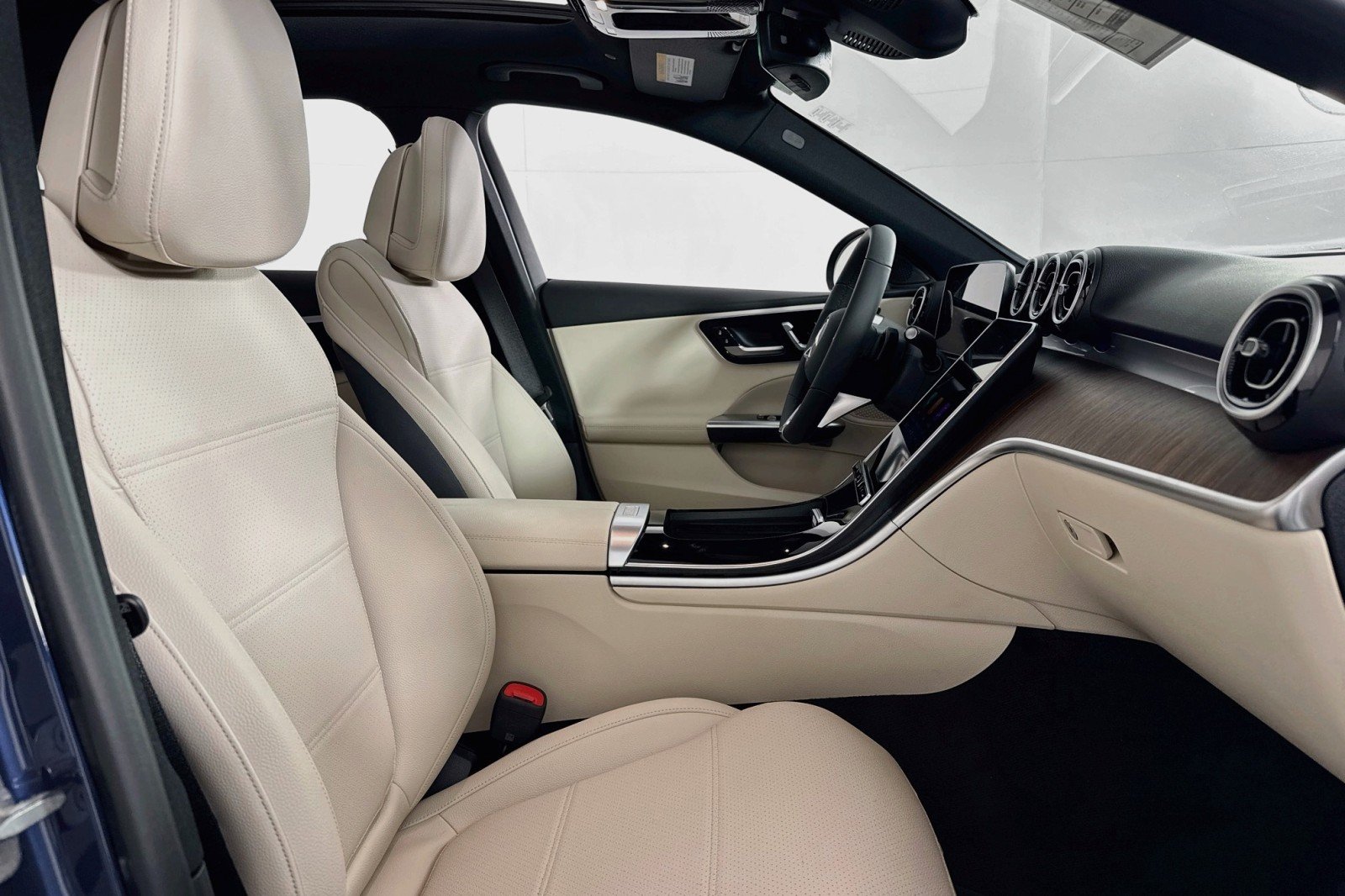 New 2026 Twilight Blue Metallic Mercedes-Benz C 300 Sedan image 6