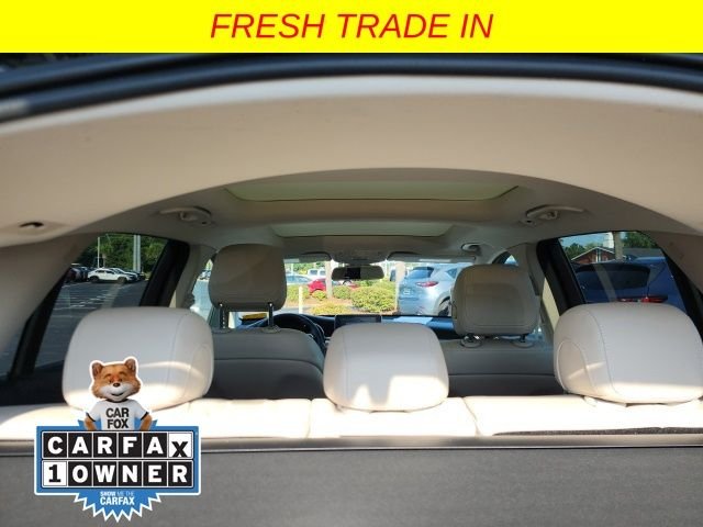 Used 2019 White Mercedes-Benz GLC 300 image 18
