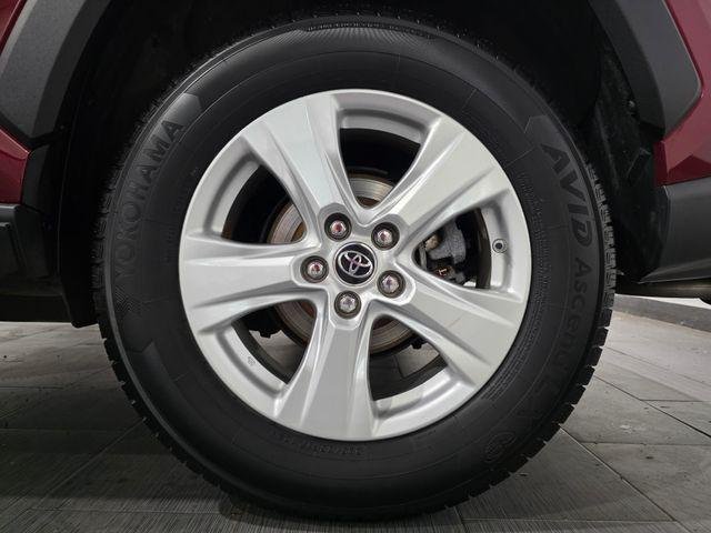 Certified Used 2019 RUBY FLARE PEARL Toyota  image 23