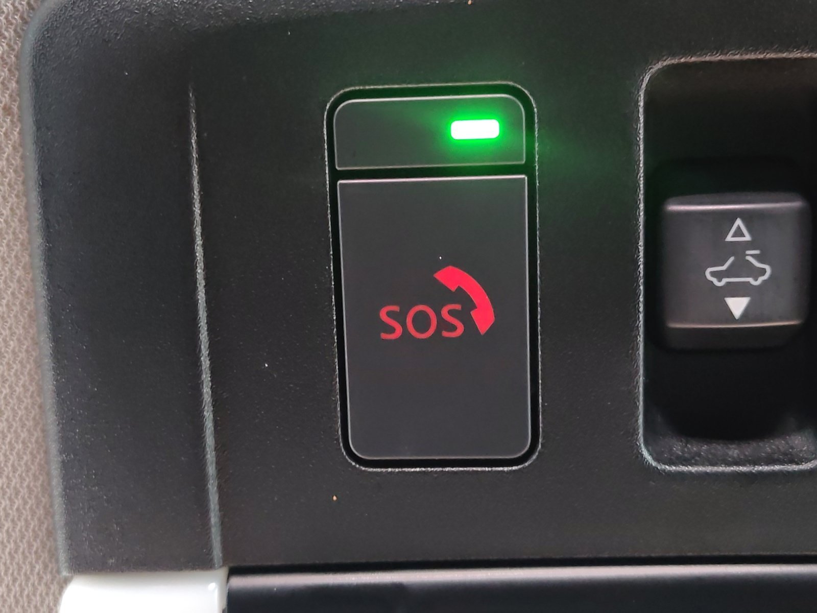 Used 2023 Super Black Nissan SV image 35