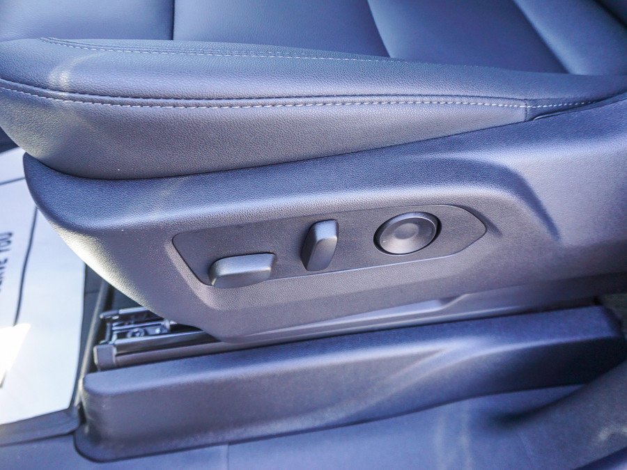 2027 Chevrolet Tahoe LT - Photo 19