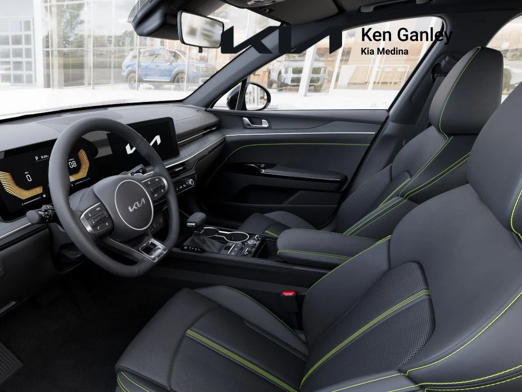 New 2026 Snow White Pearl Kia GT image 17