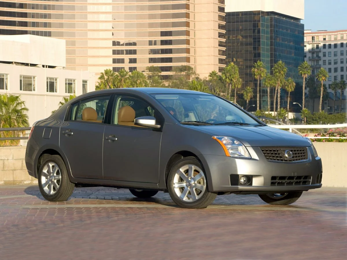 2009 Nissan Sentra's photo