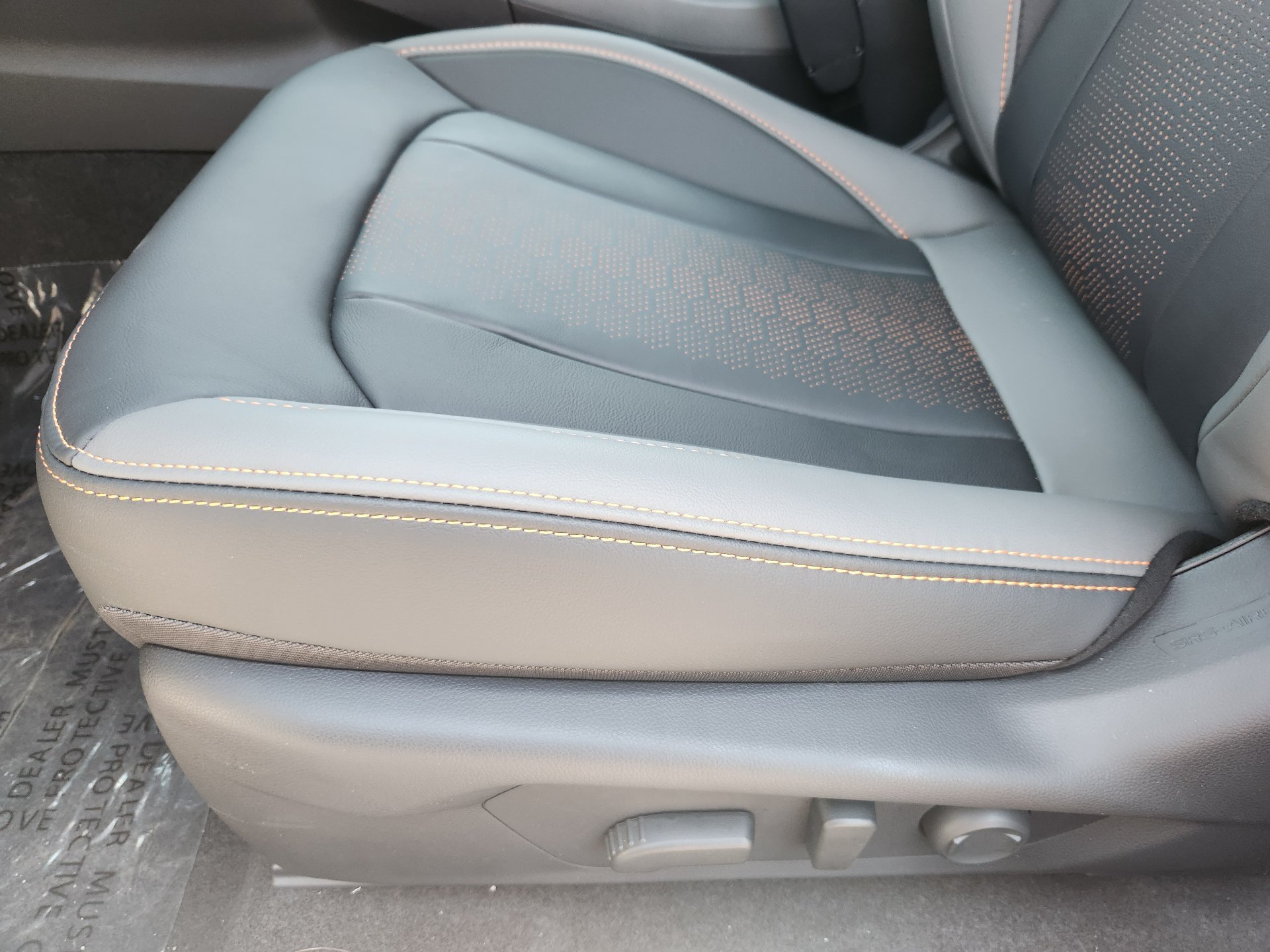 New 2026 CRYSTAL WHITE PEARL Subaru Limited image 18