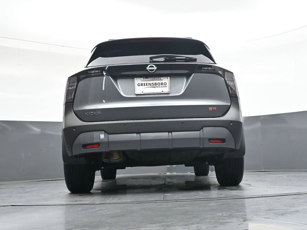 Used 2025 Gray Nissan SR image 25