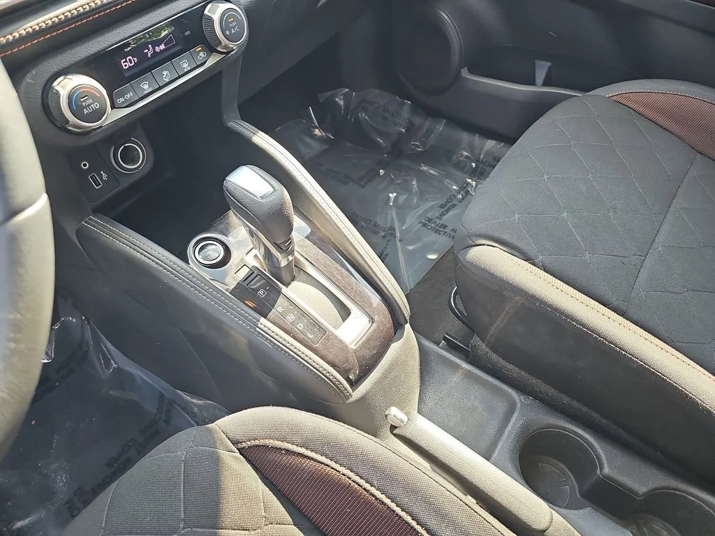 Used 2019 Silver Nissan SR image 22