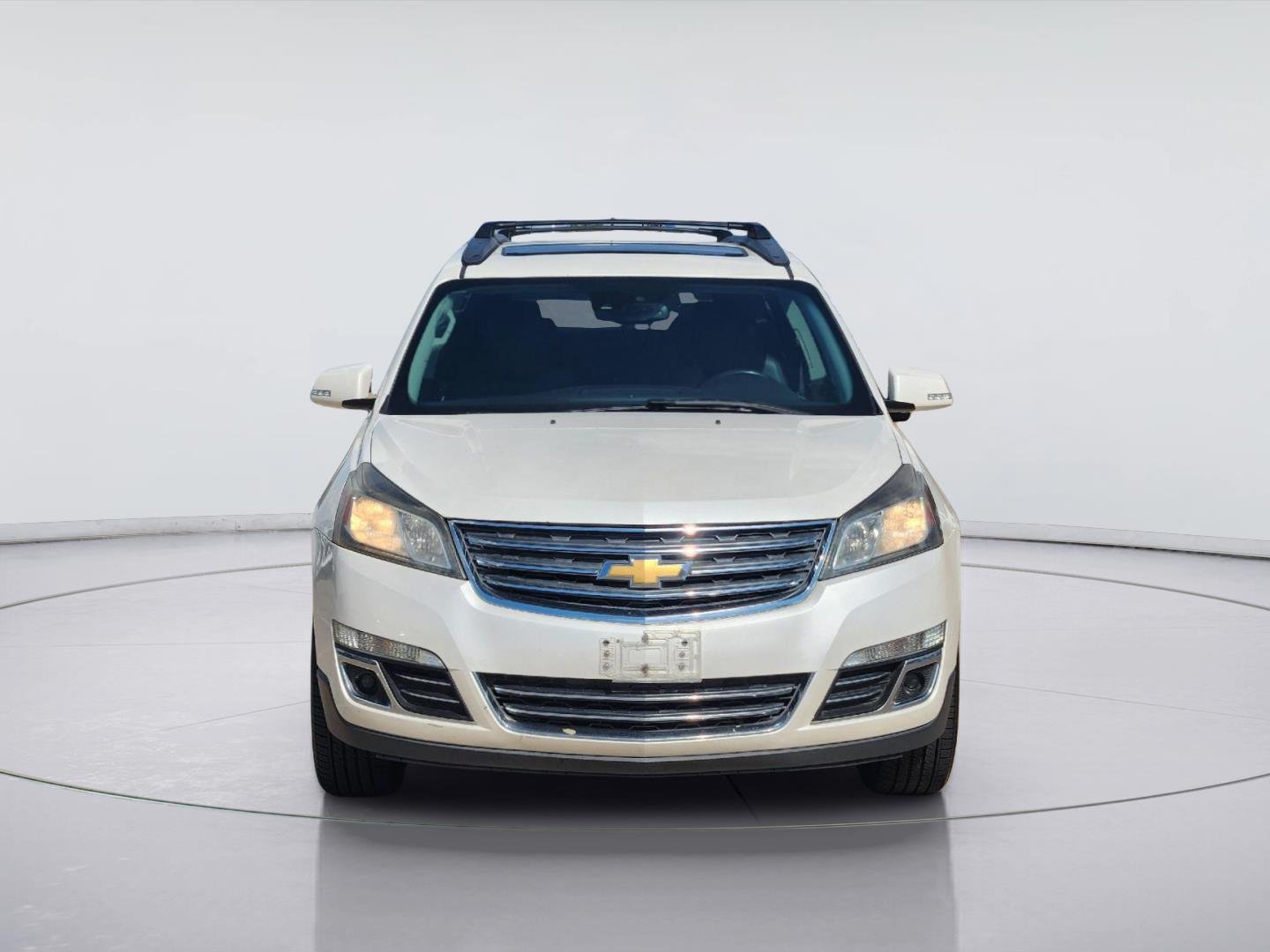 Used 2015 White Chevrolet LTZ image 2