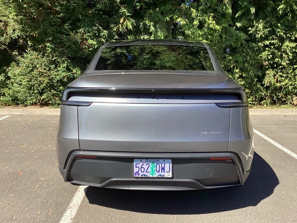 Used 2026  Tesla  image 22