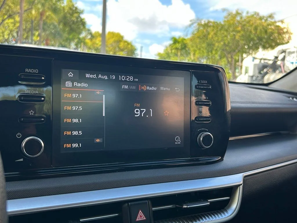 Certified Used 2021 Gray Kia LXS image 21