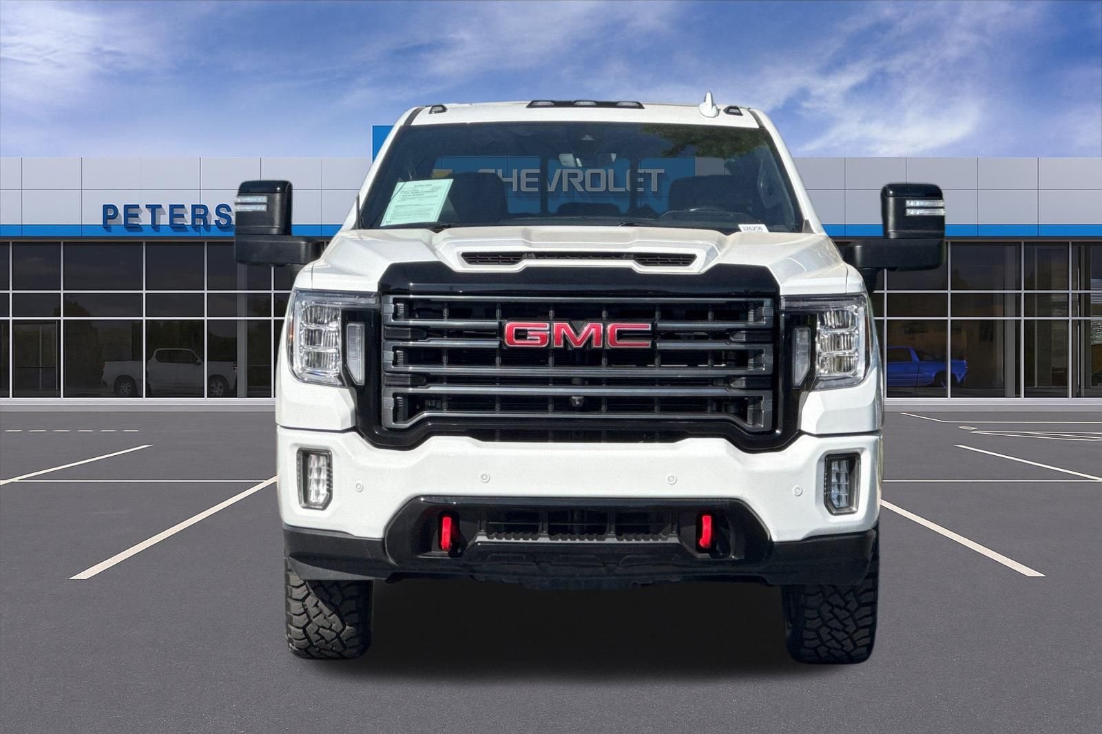 Used 2022 White GMC AT4 image 9