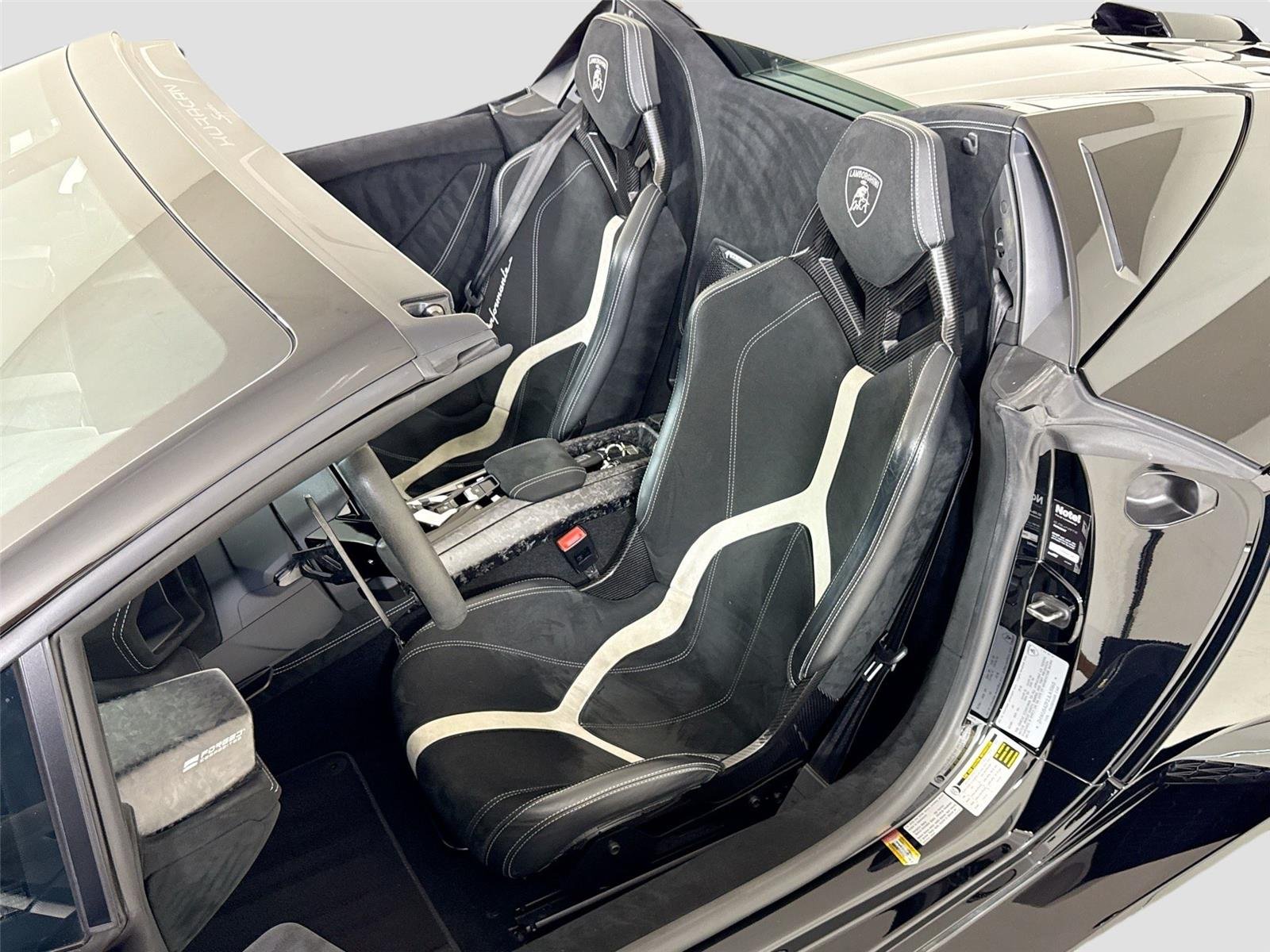 Used 2018 Nero Noctis Lamborghini Performante Spyder | Carbon Buckets | Branding Pkg image 14