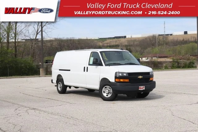 2025 Chevrolet Express 2500 Work Van