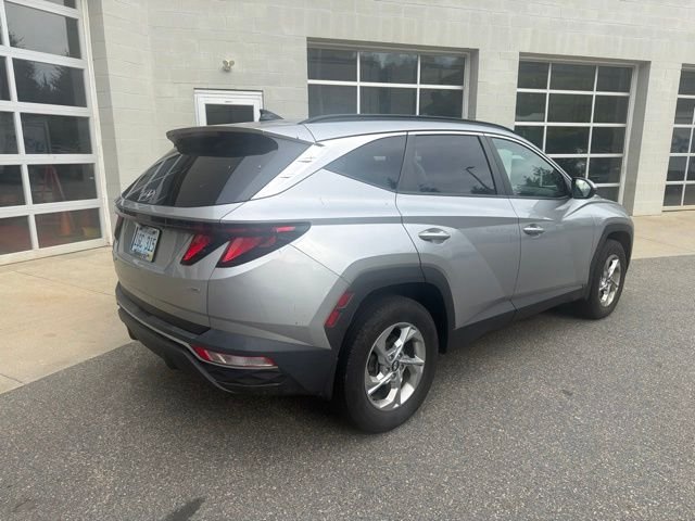 Used 2024 Silver Hyundai SEL image 4