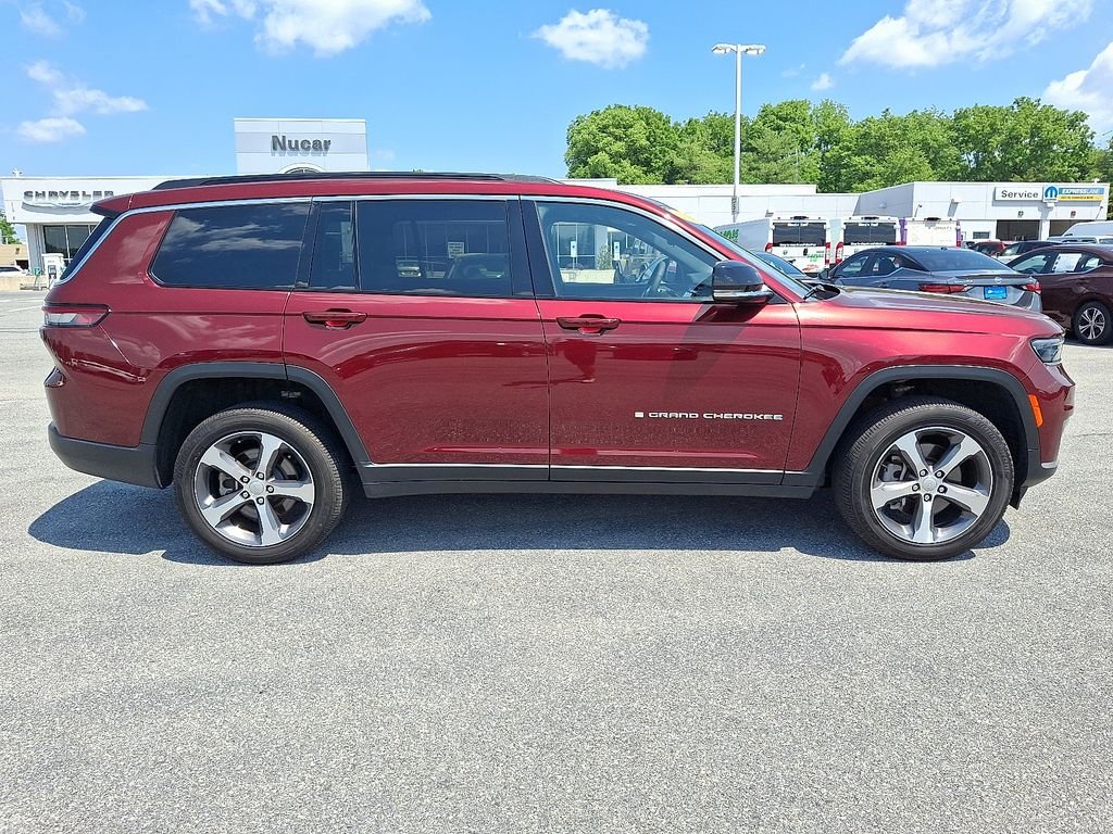 Used 2024 Red Jeep Limited image 8