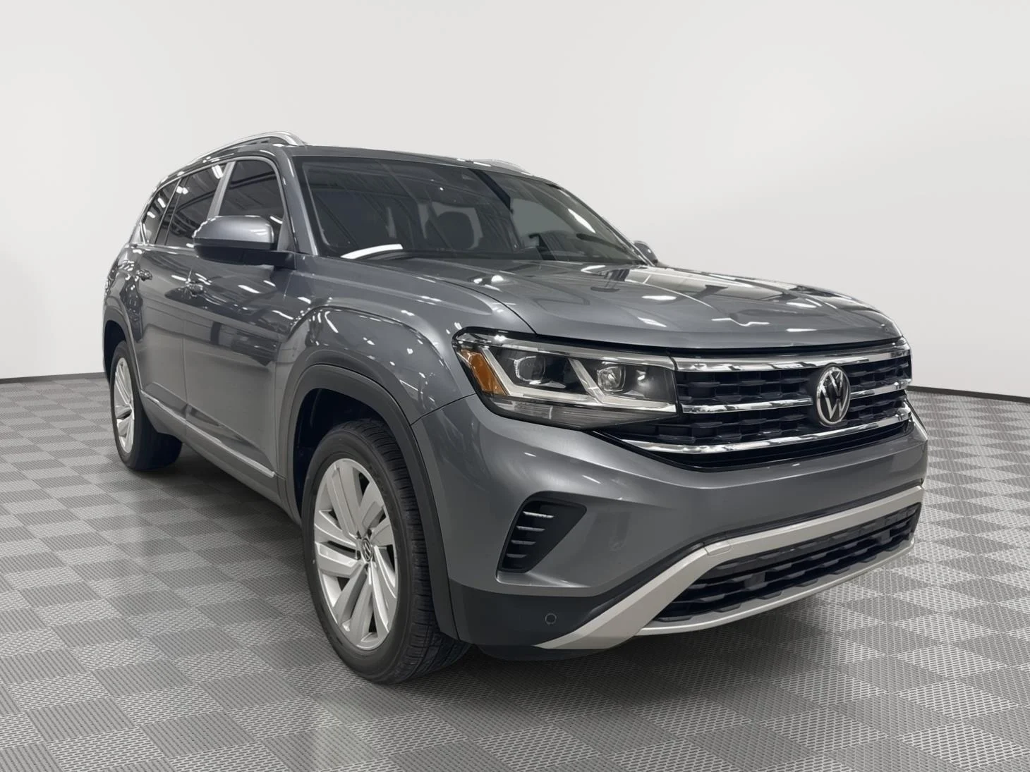 2021 Volkswagen Atlas 3.6L SEL 4MOTION's photo