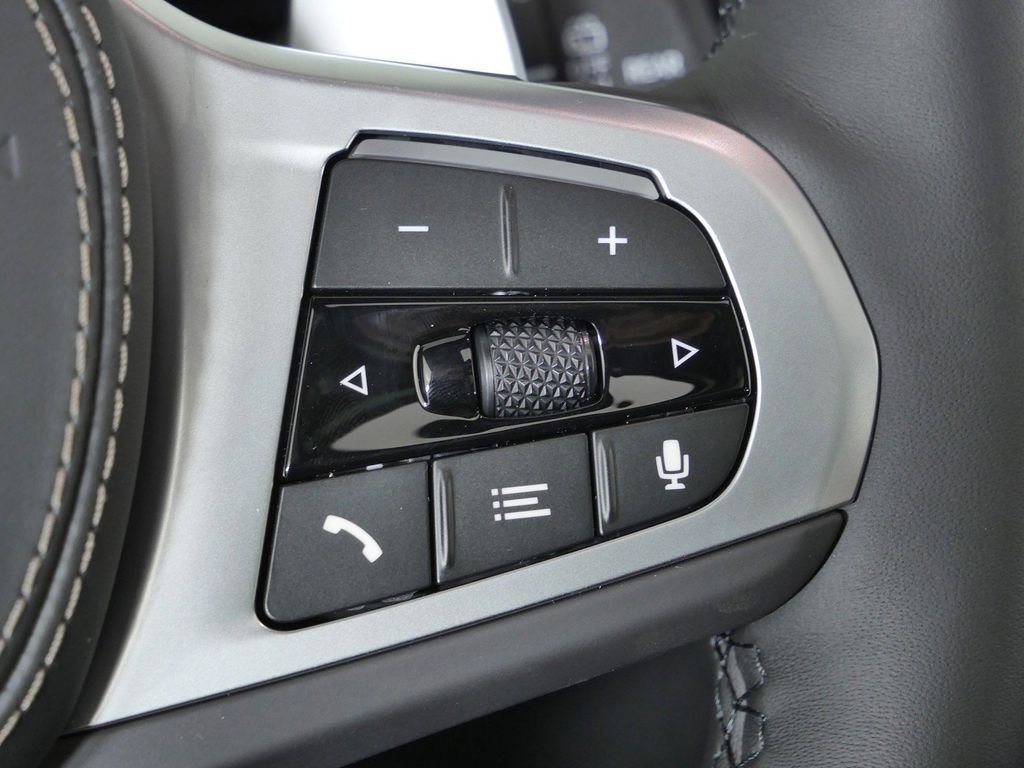 New 2026 Brooklyn Grey Metallic BMW xDrive40i image 42