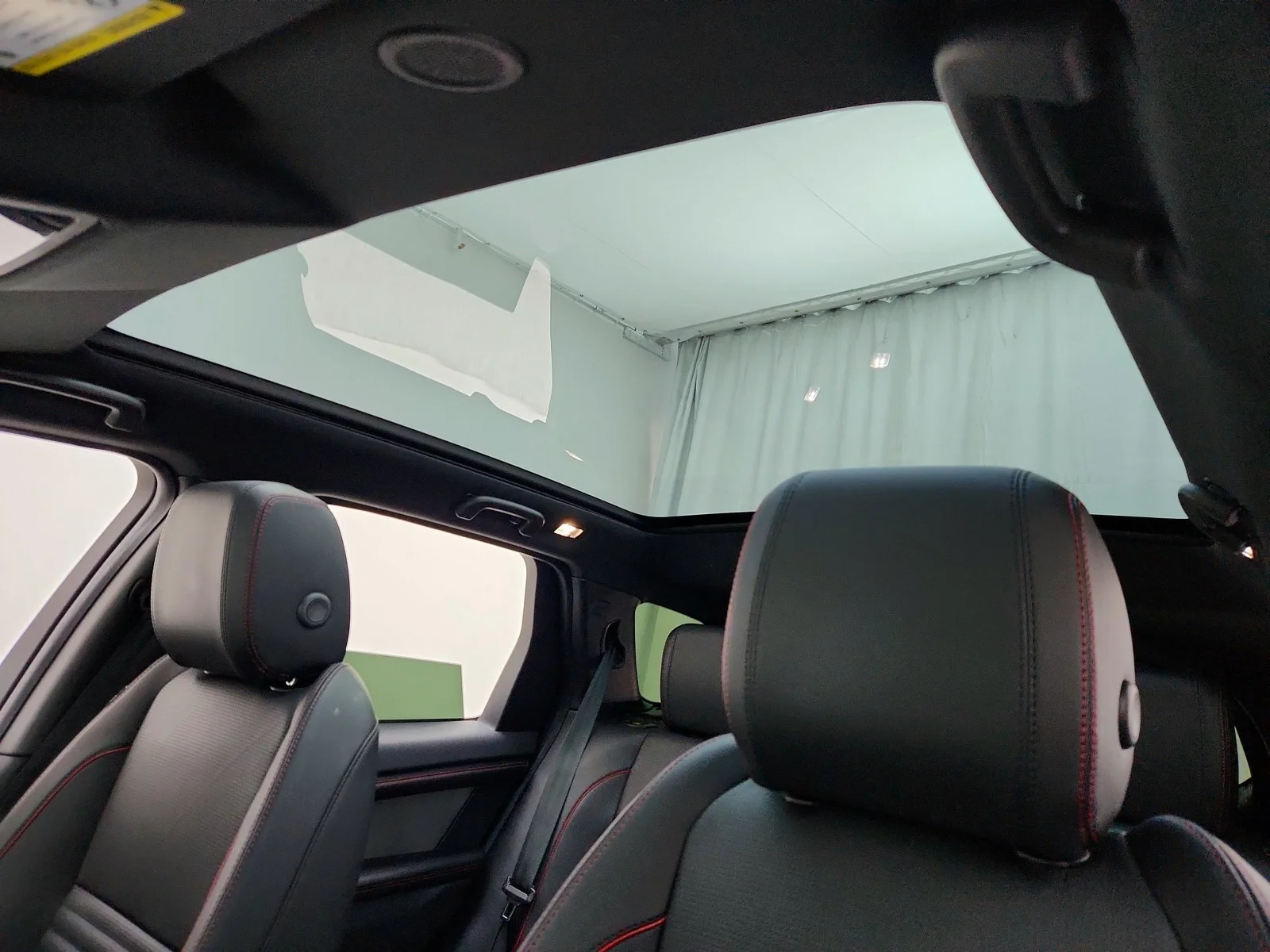 2023 Land Rover Discovery Sport SE - Photo 18