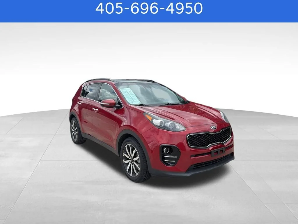 Pre-Owned 2019 Kia Sportage EX