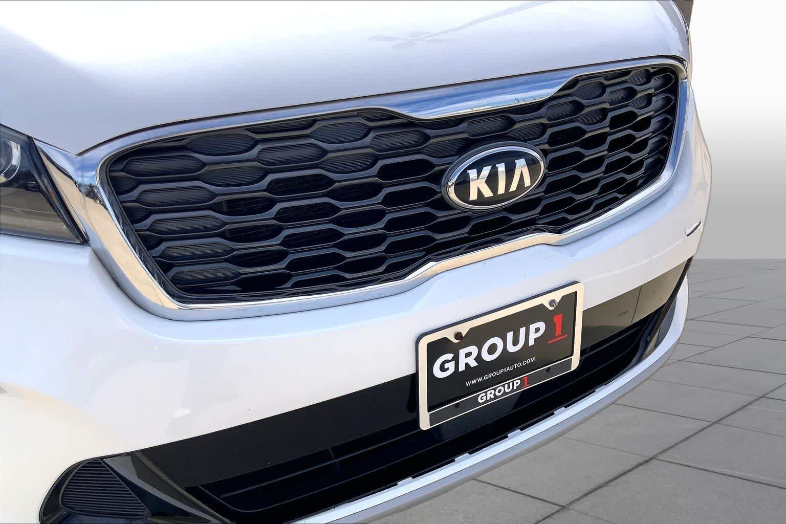 Used 2020 Snow White Pearl Kia EX V6 image 29