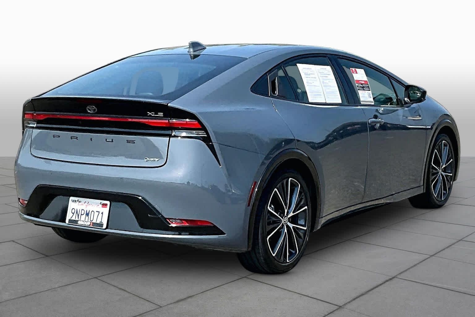 Used 2024 Guardian Gray Toyota XLE image 12