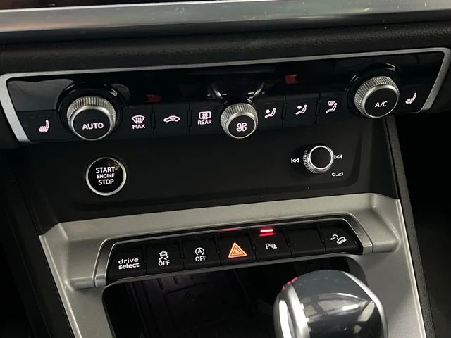2024 Audi Q3 S Line Premium - Photo 18