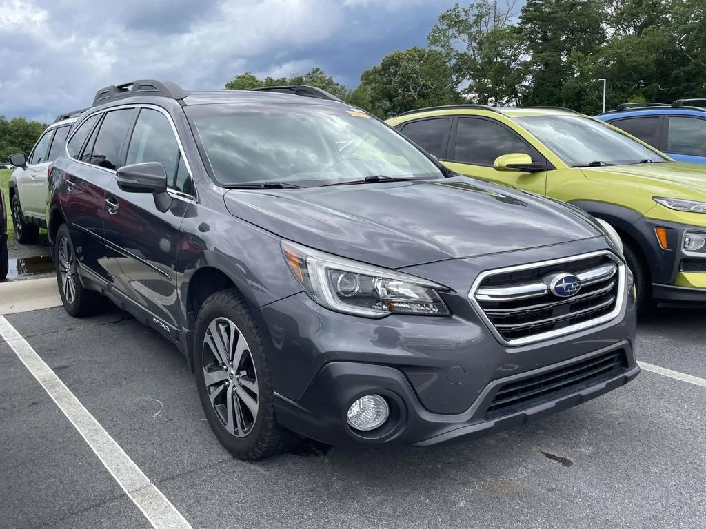 2018 Subaru Outback 2.5i Limited's photo