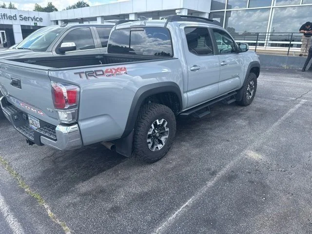 Used 2021  Toyota TRD Off-Road image 3