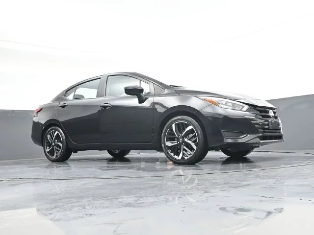 Used 2024 Black Nissan 1.6 SR image 31