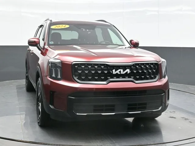 Used 2024 Red Kia EX X-Line image 6