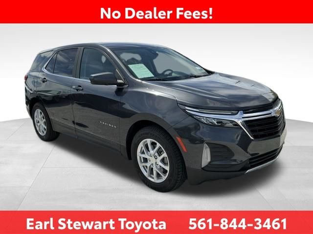 Used 2022 Gray Chevrolet LT image 2