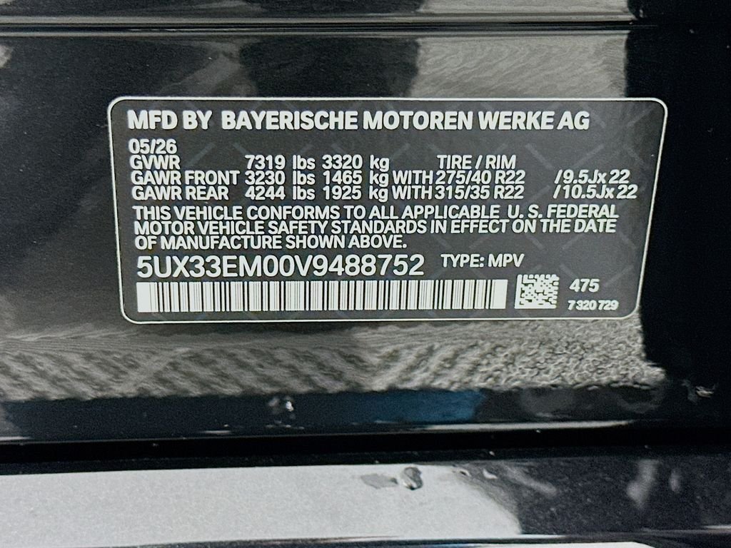 New 2027 Black Sapphire Metallic BMW M60i image 24